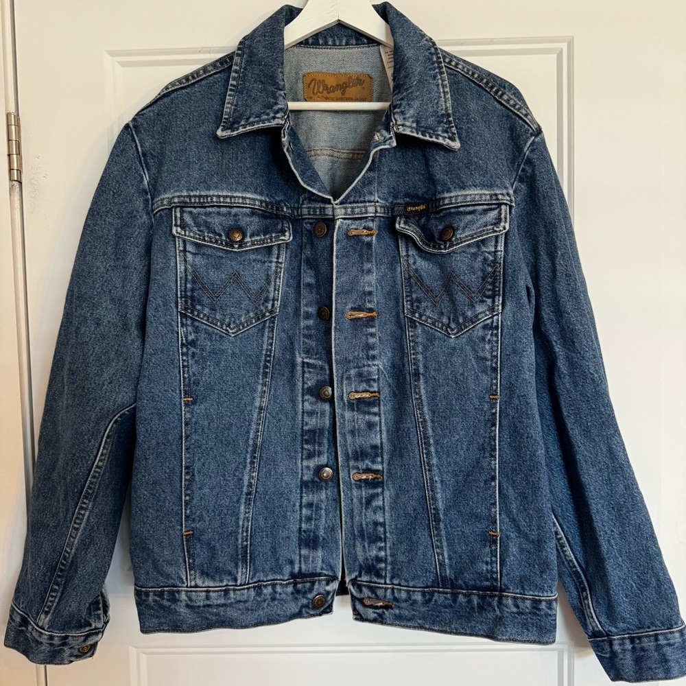 Wrangler Authentic 100% Cotton - Western Blue Denim Jacket Size M Oversized fit